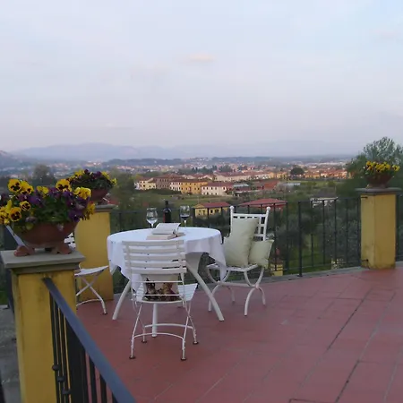 Il Campano Appartement *