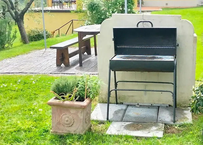 Il Campano Апартаменты Коллоди