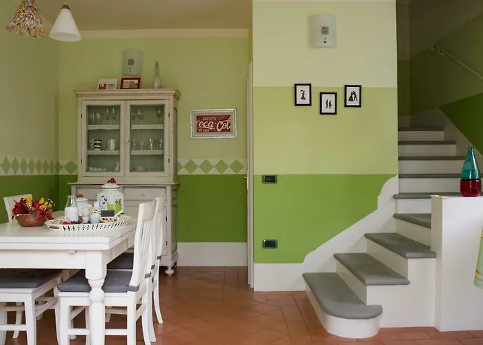 Il Campano Апартаменты Коллоди